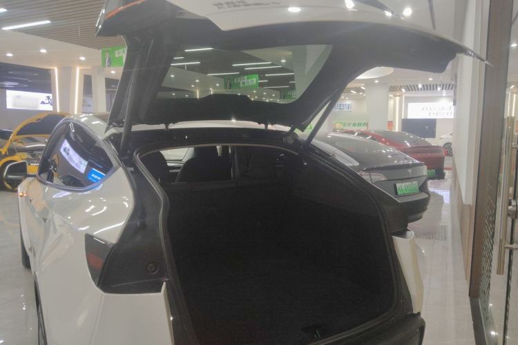 Used Tesla Model Y 2025 Rear-Wheel Drive First Edition