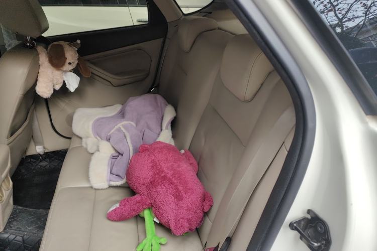 Used Ford Focus 2011 Hatchback 1.8L Automatic Fashion Edition
