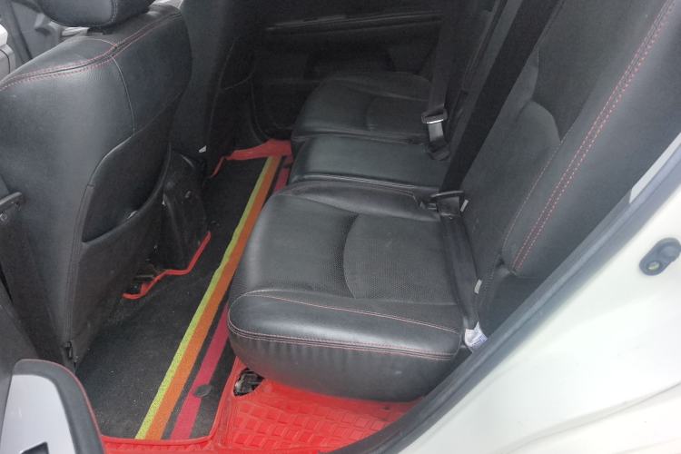 Used BYD S6 2014 2.4L Automatic Prestige 5-Seater