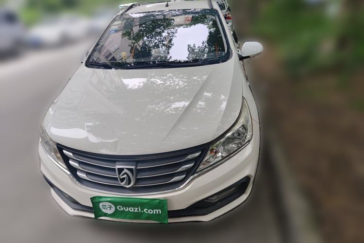 Used Baojun 310 2017 1.5L Manual Fashion Model