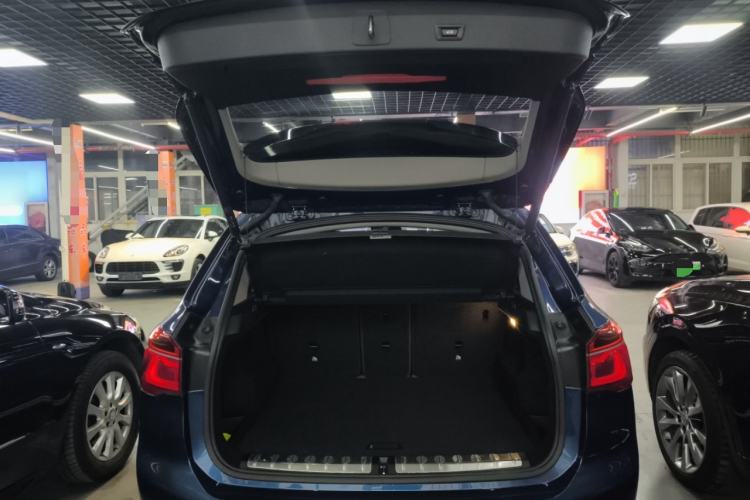 Used BMW X1 2019 sDrive18Li Premium Edition Trunk