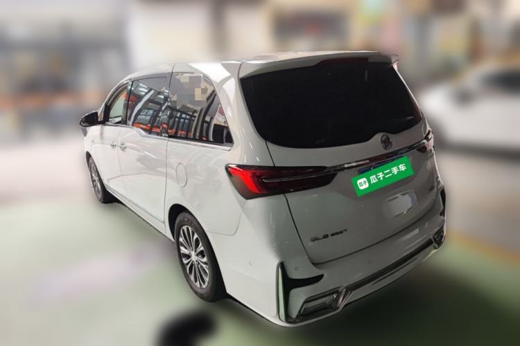 Used Buick GL8 2021 Land Cruiser Executive 652T Premium Model Rear Left 45 Deg