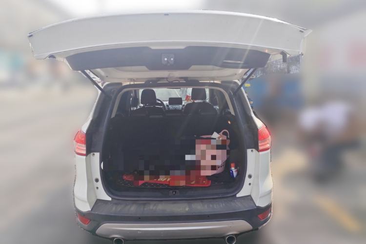 Used Ford Kuga 2015 1.5L GTDi Two-Wheel Drive Fashion Edition Trunk