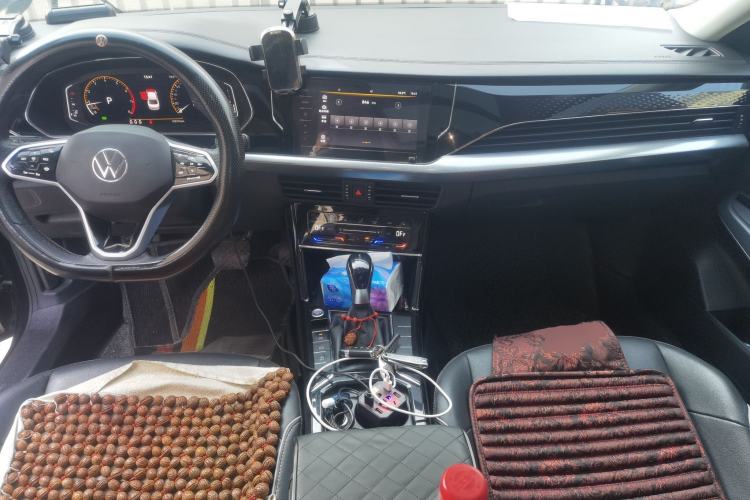 Used Volkswagen Passat 2023 Revised 330TSI Starry Elite Edition Center Console
