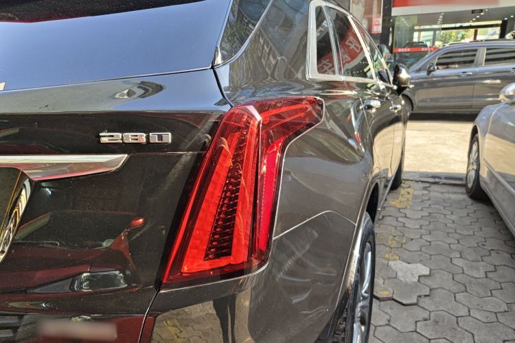 Used Cadillac XT5 2020 28T Luxury Version