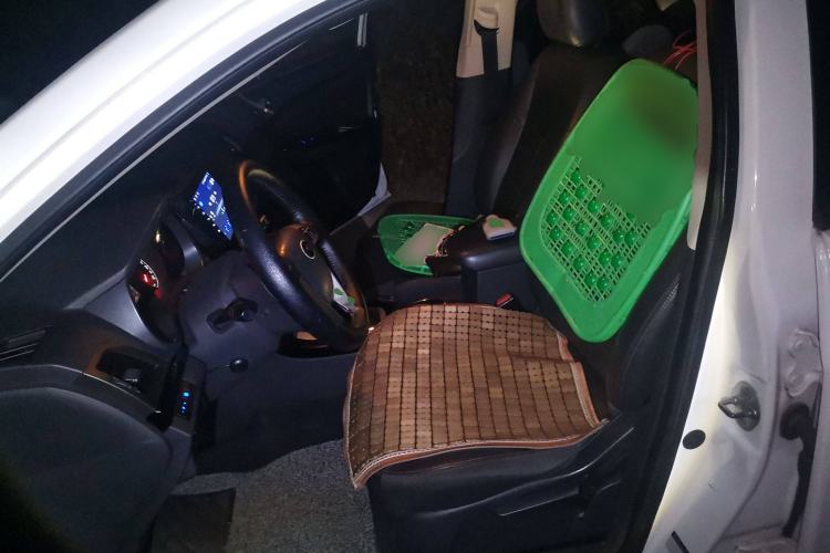 Used BYD e5 2018 450 Smart Connect Enjoyment Version
