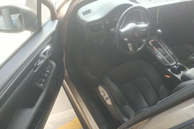 Used Porsche Macan 2017 Macan 2.0T Driver Seat