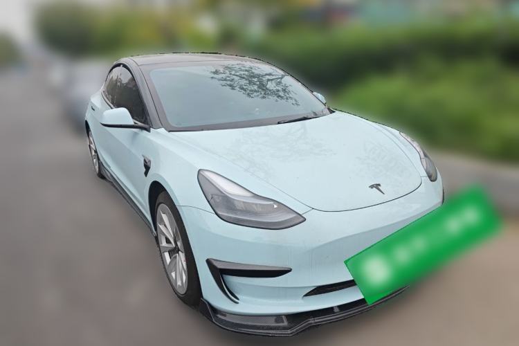 Used Tesla Model 3 2022 Rear-Wheel-Drive Version Front Right 45 Deg