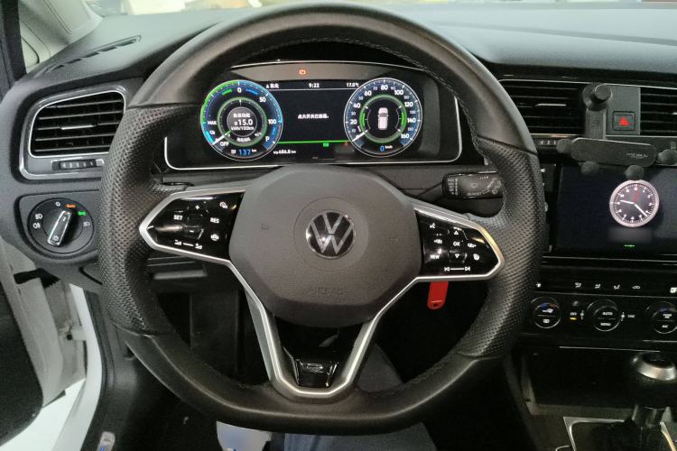 Used Volkswagen Golf Pure Electric 2020 Chari Steering Wheel