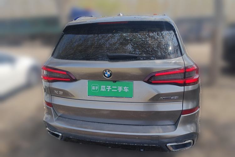 Used BMW X5 2021 xDrive40i Luxury Model with M Sport Package Rear