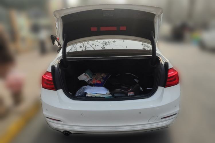 Used BMW 3 Series 2016 316i Fashion Model
