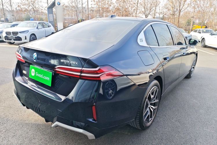 Used BMW i5 2024 eDrive 35L M Sport Package
