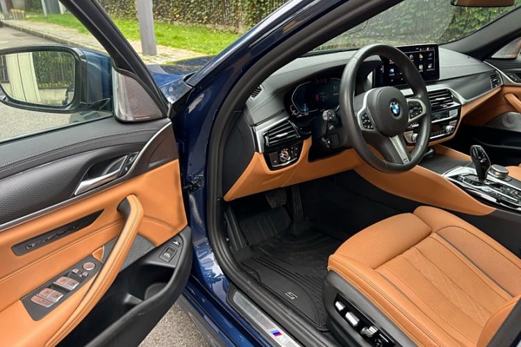 Used BMW 5 Series New Energy 2021 535Le Pioneer Edition M Sport Package
