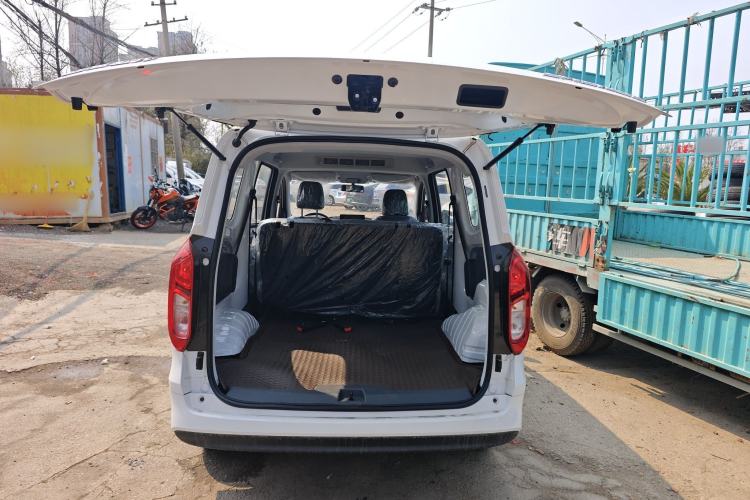 Used Wuling Hongguang New Energy 2025 Extended-Range Hybrid 50 km Standard Version