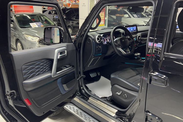 Used BAIC Off-Road BJ40 2023 2.0T Automatic Four-Wheel Drive Urban Hunter Edition Chivalrous Type