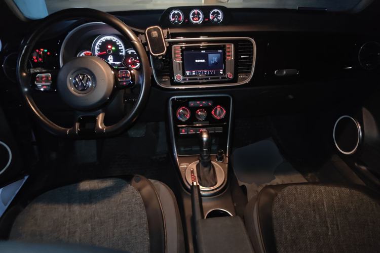 Used Volkswagen Beetle 2018 180TSI Obsidian Series Special Edition
