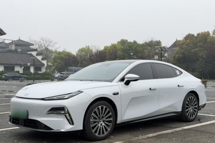 Used Geely Galaxy 8 2025 130km EM-i Flagship Edition