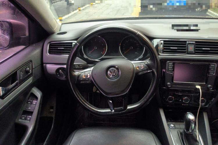 Used Volkswagen Sagitar 2018 1.6L Automatic Comfort Model
