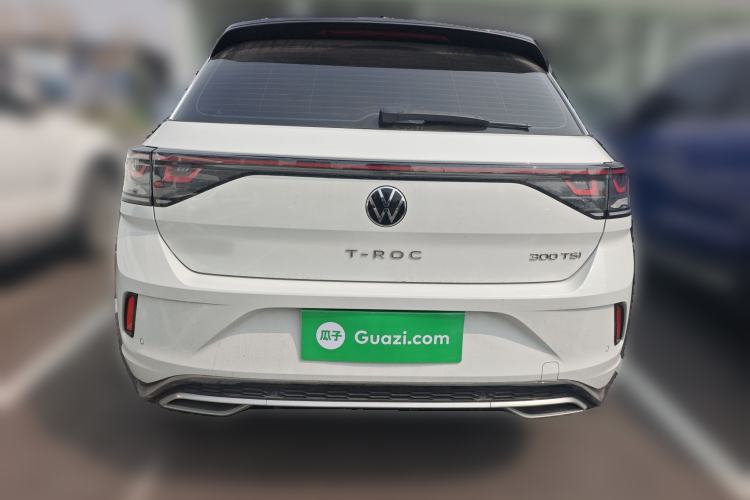 Used Volkswagen T-ROC 2025 Facelift Model 2 300TSI DSG Two-Wheel Drive Chenguang Edition Rear