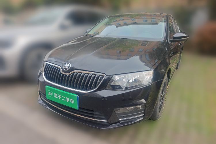 Used Skoda Octavia 2017 1.6L Automatic Smart Drive Edition