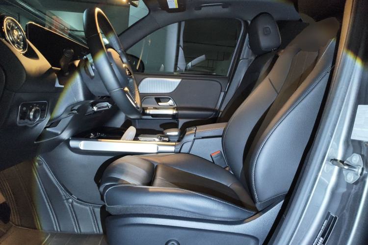 Used Mercedes-Benz GLB 2020 Updated GLB 200 Dynamic Edition Left Front Seat