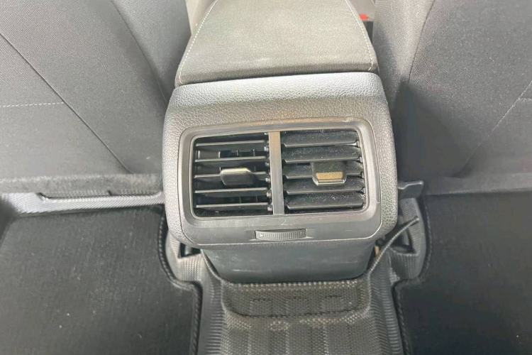 Used Volkswagen Golf 2017 230TSI Automatic Comfort Edition – Celebrating Milestone of One Million Units
