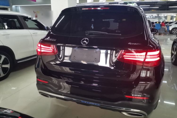 Used Mercedes-Benz GLC 2017 GLC 260 4MATIC Luxury Model Rear