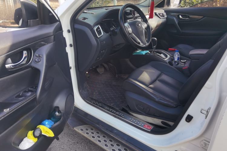 Used Nissan X-Trail 2014 2.5L CVT Luxury Edition 4WD
