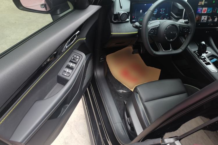 Used Lynk & Co 03 2025 1.5TD DCT Champion Edition Pro