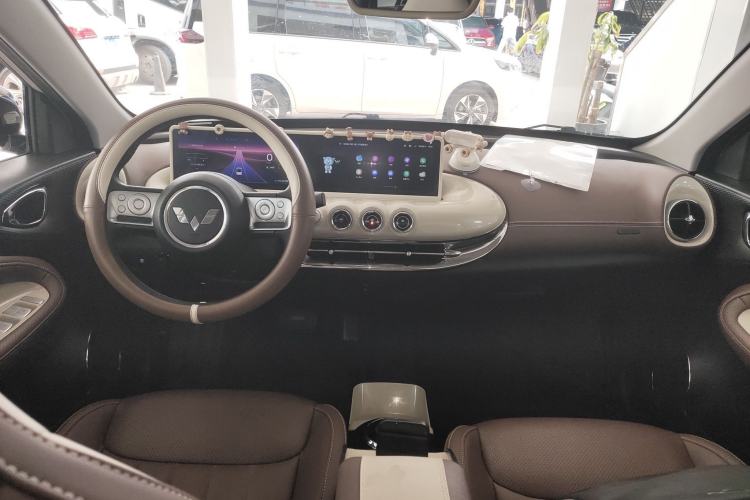 Used Wuling Bingo 2023 410 km Lingxi Deluxe Edition
