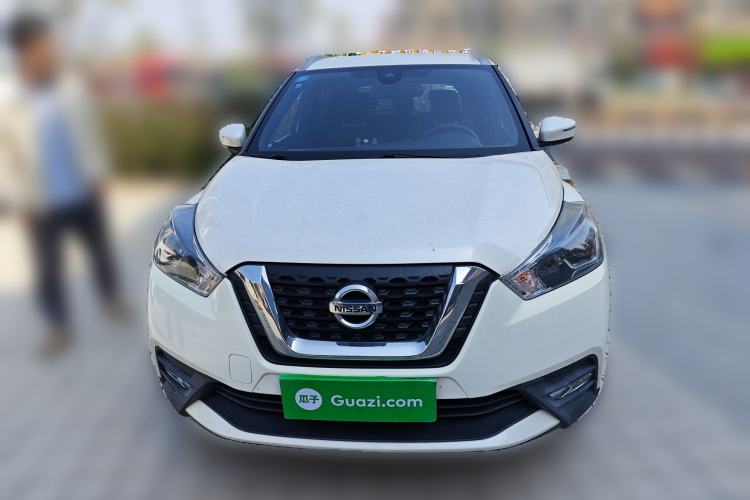 Used Nissan Kicks 2018 1.5L CVT Smart Connect Deluxe Edition
