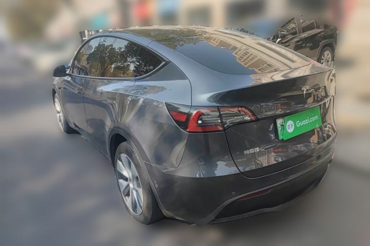 Used Tesla Model Y 2022 Long-Range All-Wheel-Drive Version Rear Left 45 Deg