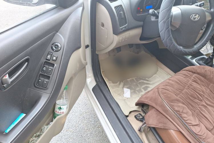 Used Hyundai Celesta 2011 1.6L Manual Comfort Edition