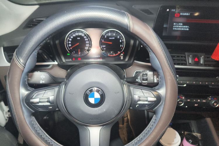 Used BMW X1 2022 sDrive25Li Leading Model Steering Wheel