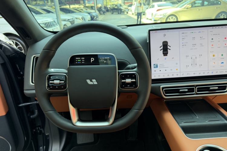 Used Li Auto L6 2025 Pro Smart Refresh Edition
