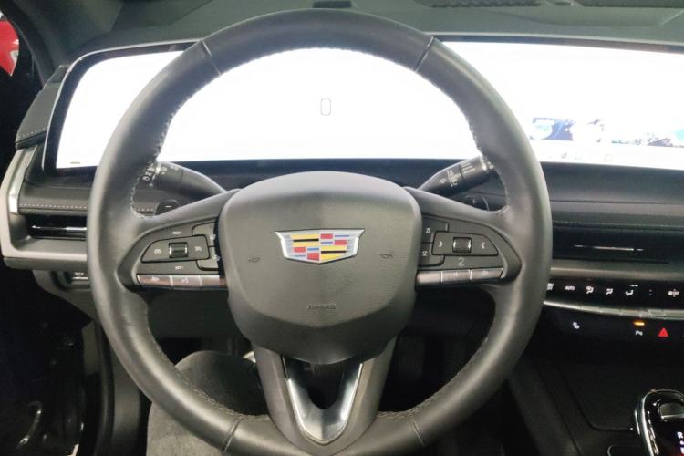 Used Cadillac XT4 2024 28T Two-Wheel-Drive Luxury Version Steering Wheel