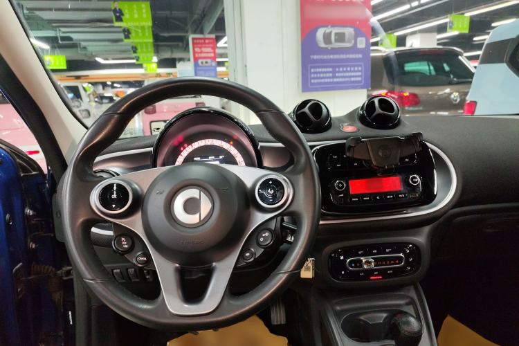 Used smart forfour 2018 1.0L 52kW Passion Edition