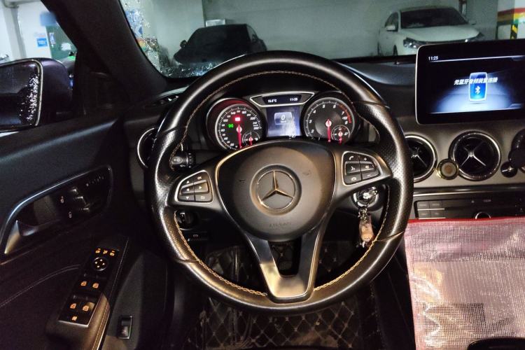 Used Mercedes-Benz CLA 2017 Facelifted CLA 200 Stylish Edition Steering Wheel