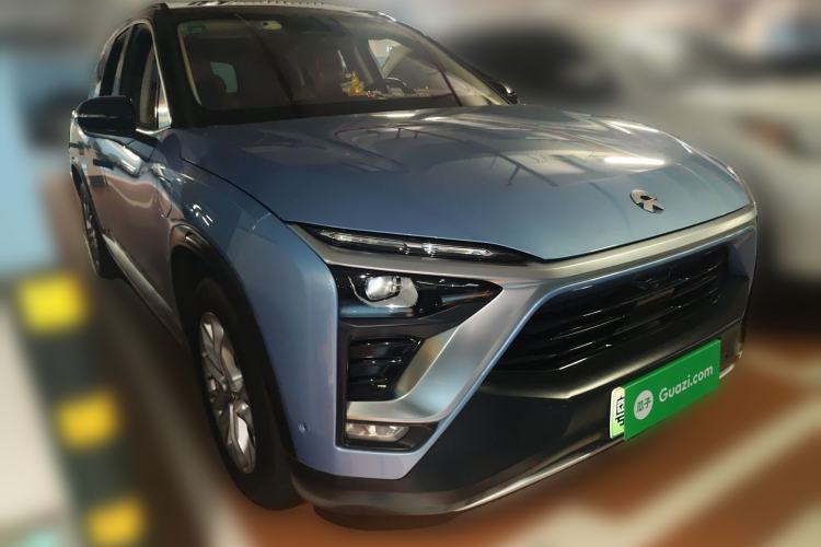 Used Nio ES8 2018 355 km Base Version 7-Seater Edition Front Right 45 Deg