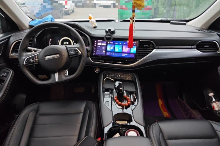 Used Haval F7x 2021 1.5T Two-Wheel Drive Smart & Trendy Edition Center Console