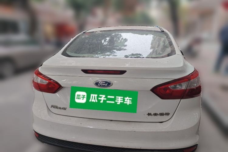 Used Ford Focus 2015 Sedan 1.6L Automatic Comfort Model
