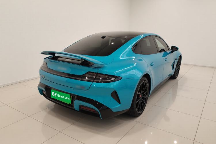 Used Xiaomi Auto SU7 2024 Four-Wheel Drive Ultra-Long Range Advanced Intelligent Driving Max Edition Rear Right 45 Deg