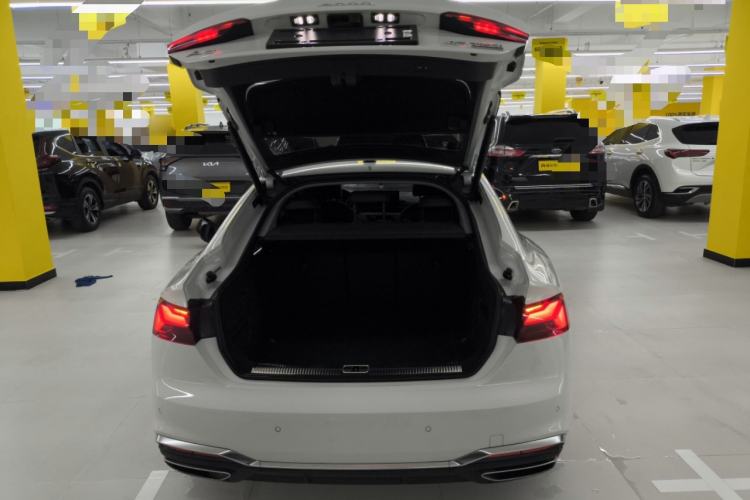 Used Audi A5 2022 Sportback 40 TFSI quattro Luxury Dynamic Model
