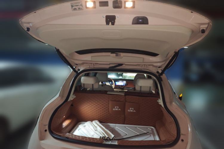 Used ORA Good Cat 2022 400km Standard Range Premium Version Lithium Iron Phosphate Trunk