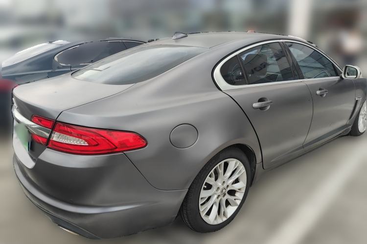 Used Jaguar XF 2013 XF 2.0T Luxury Edition Rear Right 45 Deg