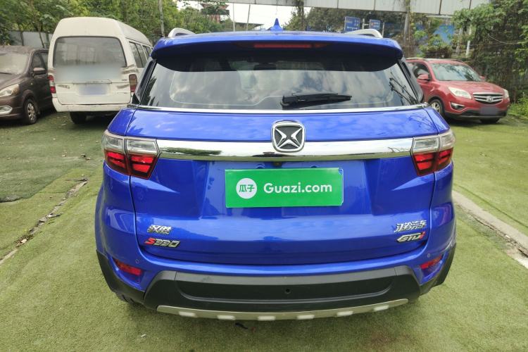 Used JMC Yusheng S330 2016 1.5L GTDi Automatic Two-Wheel Drive Flagship Edition Rear