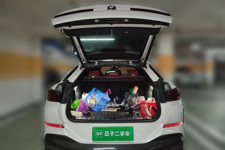 Used BMW X6 2021 xDrive40i Luxury Model with M Sport Package
