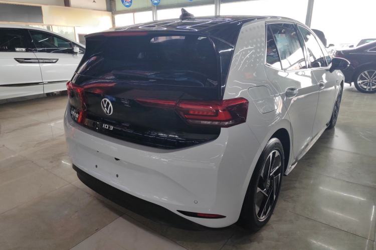 Used Volkswagen ID.3 2023 Pure Smart Edition
