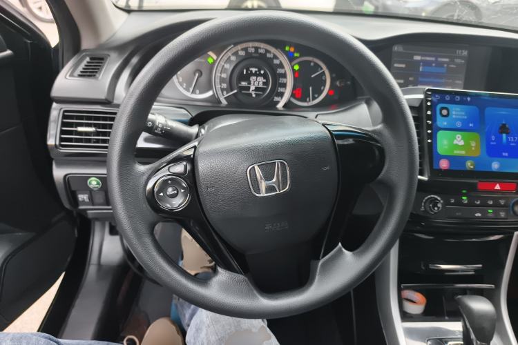 Used Honda Accord 2016 2.0L Comfort Edition
