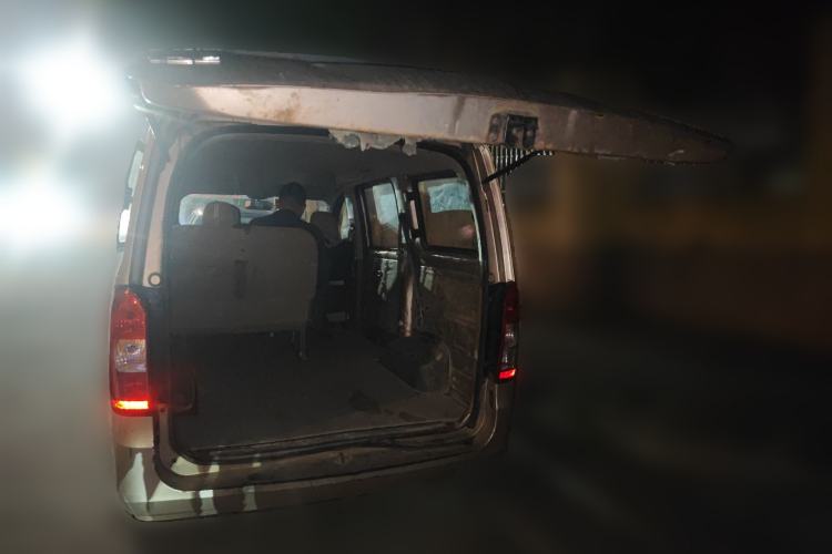 Used Wuling Rongguang V 2016 1.2L Practical Model Non-Power-Assisted Trunk